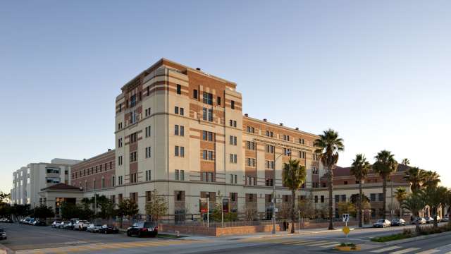 Exterior of UCLA Santa Monica facility