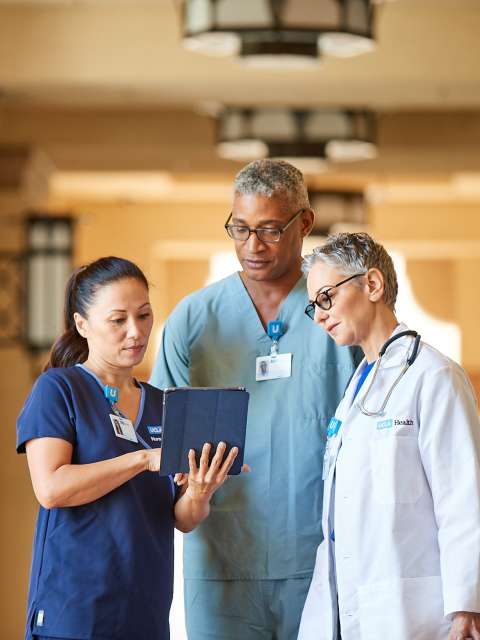 Doctor, surgeon and nurse at UCLA Health Santa Monica hospital